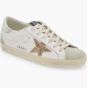 Women’s golden goose size 7, worn maybe 5 times! Excellent condition